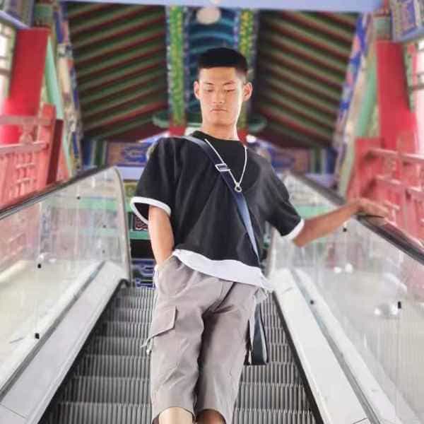 甘肃28岁单身帅哥真诚找对象-泰州征婚相亲网
