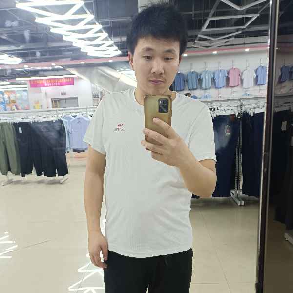 湖北34岁单身帅哥真诚找对象-泰州征婚相亲网
