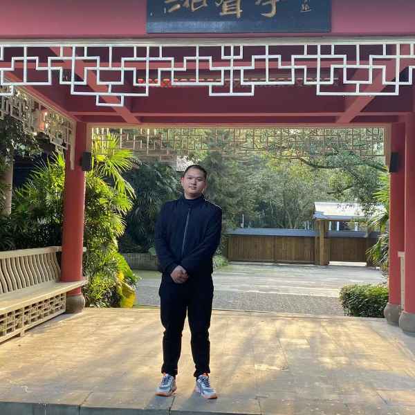 重庆30岁单身帅哥真诚找对象-泰州征婚相亲网