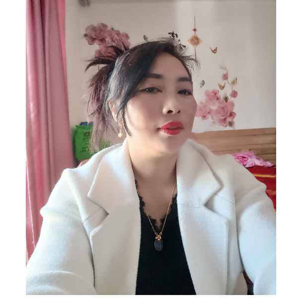 云南44岁单身美女真诚找对象-泰州征婚相亲网