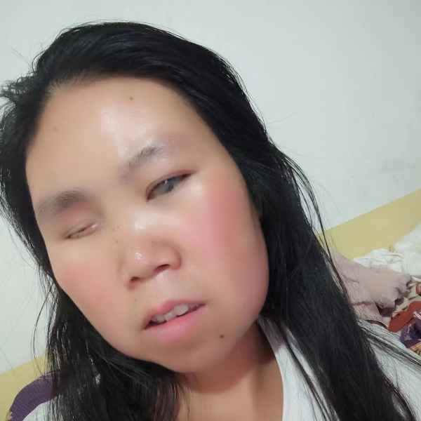 甘肃34岁单身美女真诚找对象-泰州征婚相亲网