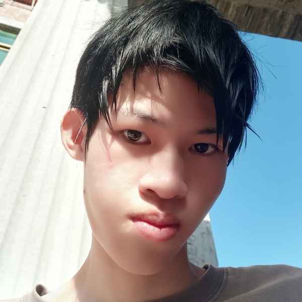 海南21岁单身帅哥真诚找对象-泰州征婚相亲网