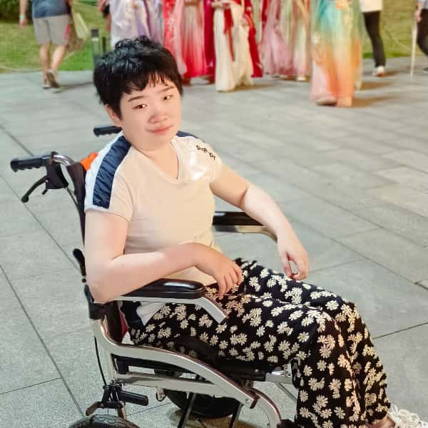 北京26岁单身美女真诚找对象-泰州征婚相亲网