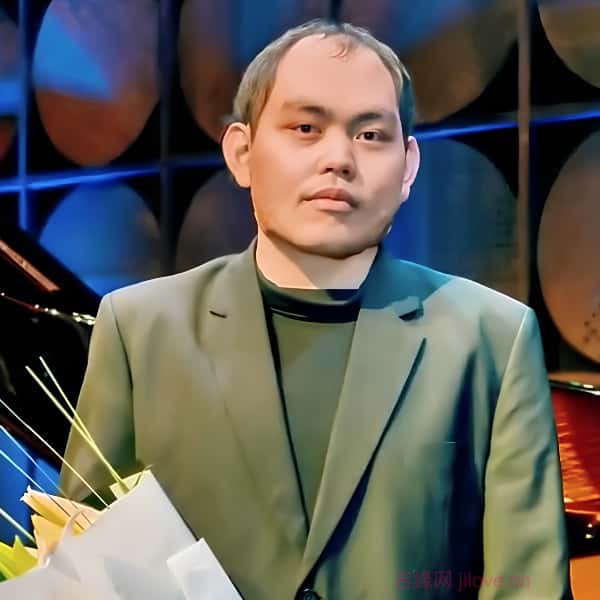 香港27岁单身帅哥真诚找对象-泰州征婚相亲网