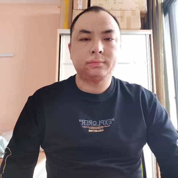 33岁岁四川单身帅哥 - 泰州吉缘网