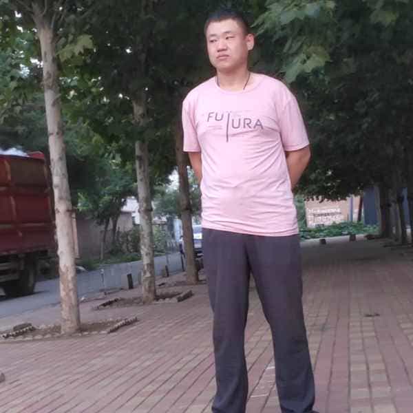 35岁岁河北单身帅哥 - 泰州吉缘网