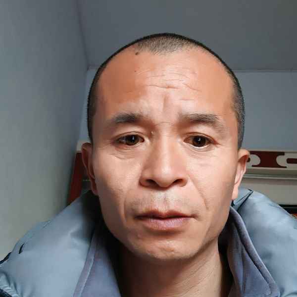 43岁岁河南单身帅哥 - 泰州吉缘网