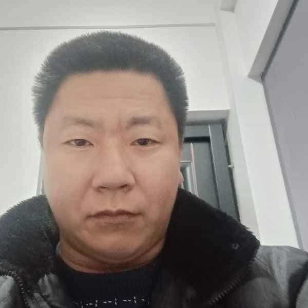 35岁岁四川单身帅哥 - 泰州吉缘网