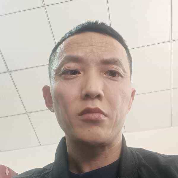 40岁岁四川单身帅哥 - 泰州吉缘网