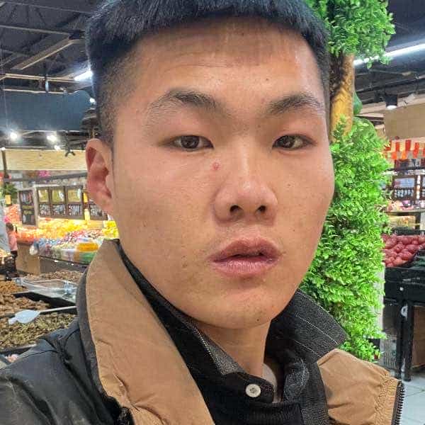 28岁岁河南单身帅哥 - 泰州吉缘网