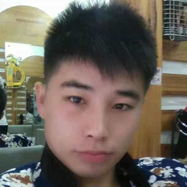32岁岁湖北单身帅哥 - 泰州吉缘网