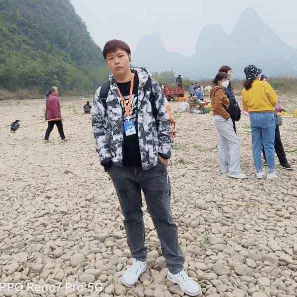 35岁岁浙江单身帅哥 - 泰州吉缘网