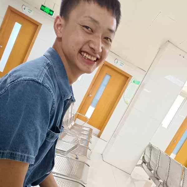 27岁岁四川单身帅哥 - 泰州吉缘网