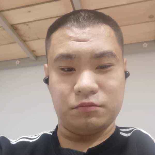 25岁岁山东单身帅哥 - 泰州吉缘网