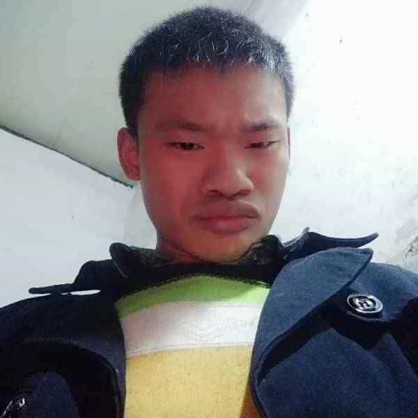 38岁岁四川单身帅哥 - 泰州吉缘网