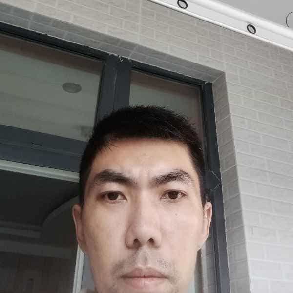 39岁岁江苏单身帅哥 - 泰州吉缘网