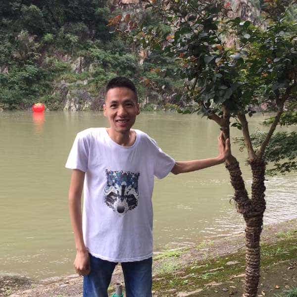 40岁岁湖北单身帅哥 - 泰州吉缘网
