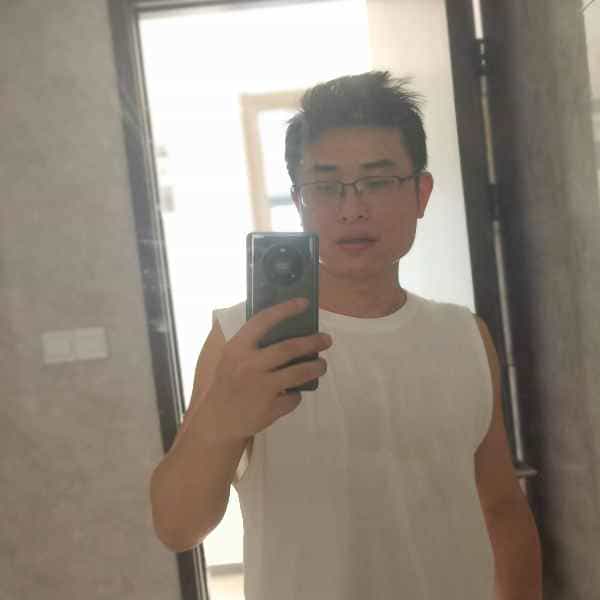 39岁岁广东单身帅哥 - 泰州吉缘网