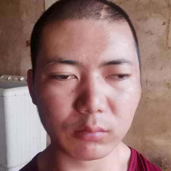35岁岁云南单身帅哥 - 泰州吉缘网
