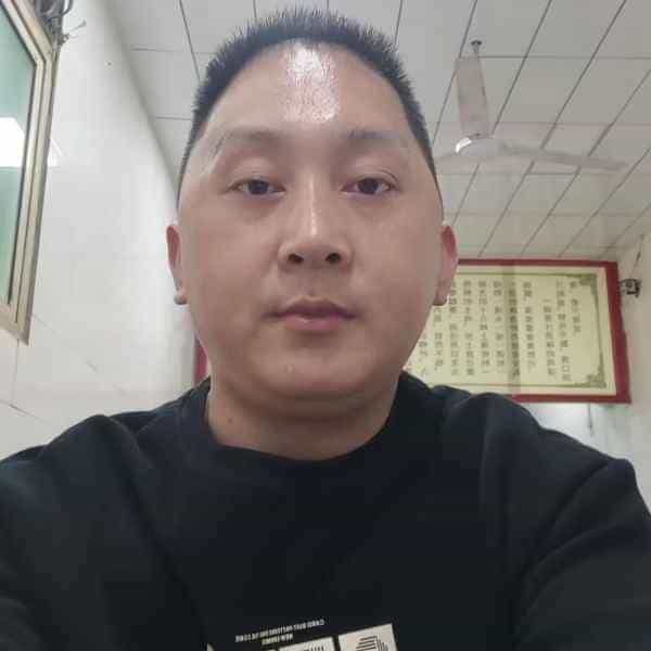37岁岁陕西单身帅哥 - 泰州吉缘网