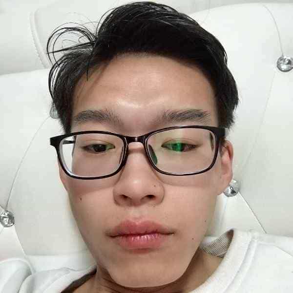 23岁岁河南单身帅哥 - 泰州吉缘网