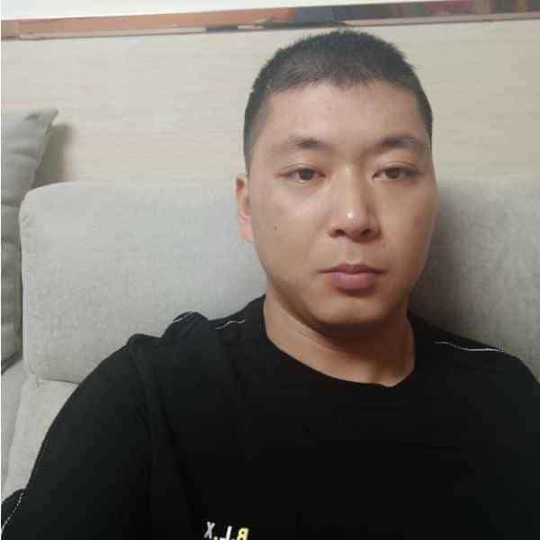33岁岁江苏单身帅哥 - 泰州吉缘网
