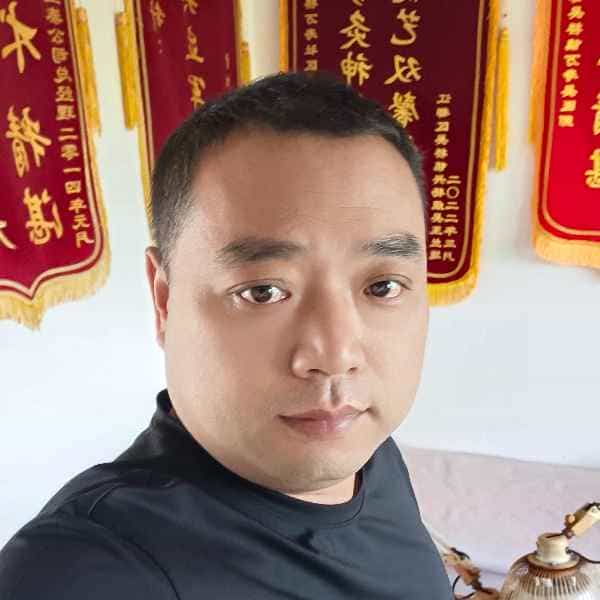 44岁岁江苏单身帅哥 - 泰州吉缘网