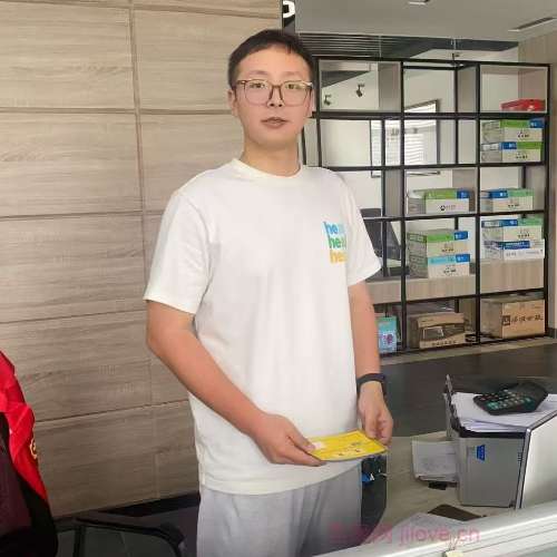 30岁岁江苏单身帅哥 - 泰州吉缘网