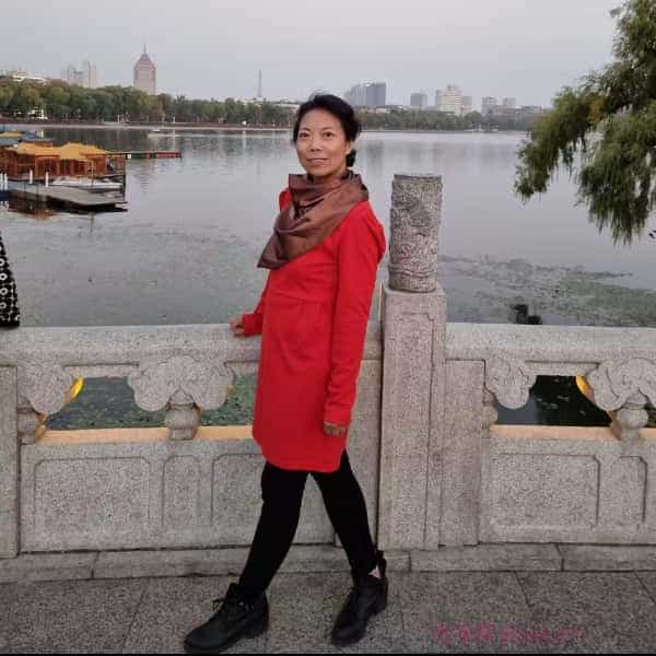 53岁岁吉林单身美女 - 泰州吉缘网