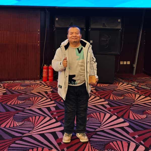 40岁岁辽宁单身帅哥 - 泰州吉缘网