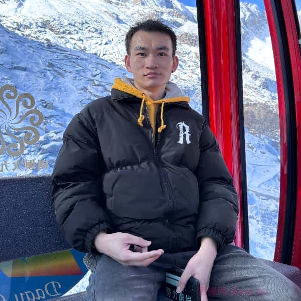 34岁岁四川单身帅哥 - 泰州吉缘网