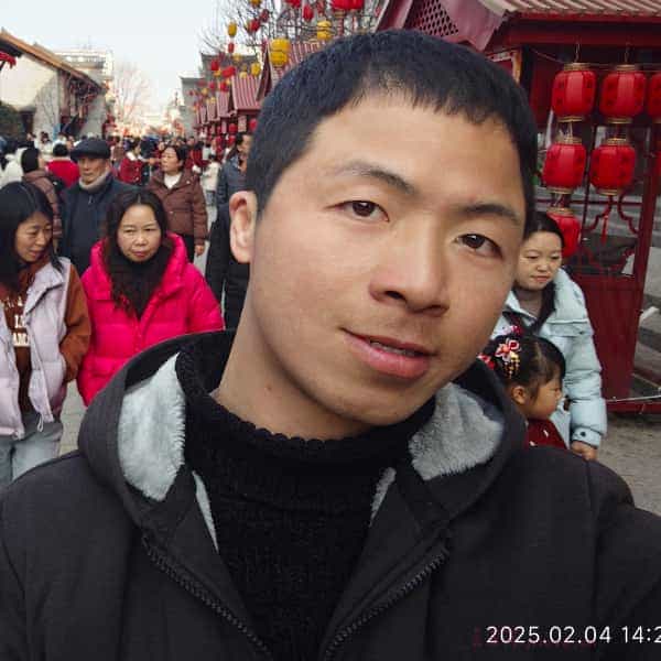 34岁岁湖北单身帅哥 - 泰州吉缘网